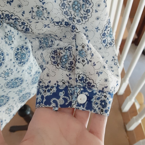 Forever 21 Pleated Floral Blouse - Picture 6 of 8